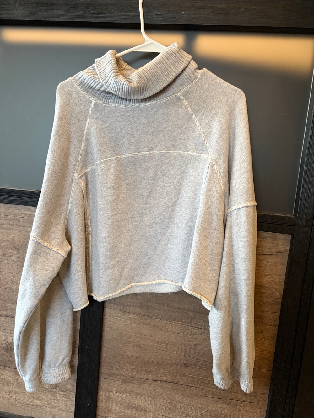 aerie Light Gray Cropped Turtleneck Pullover